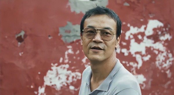 盈透科技 热度第1，廖凡富大龙又扛刑侦大旗，却被瞪眼噘嘴的舞蹈生吸引